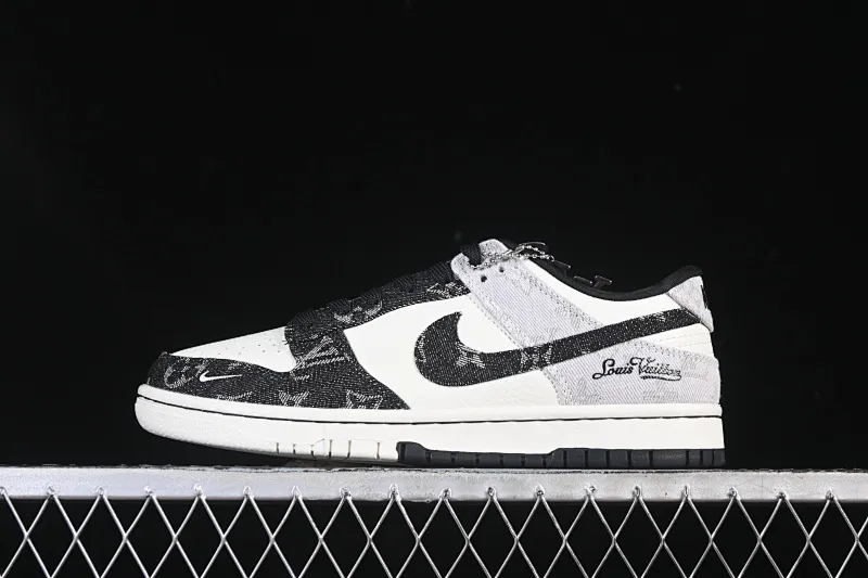 All categories Nk SB Dunk Series Nk SB Dunk Low High-end customized low-top sneakers Nike SB Dunk Low LV co-branded black and gray denim High-end customized low-top casual sneakers SC0601-473